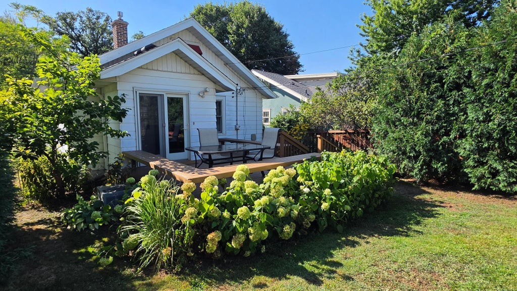 Photo of 3941 24th Avenue S, Minneapolis, MN 55406 (MLS # 7129167)