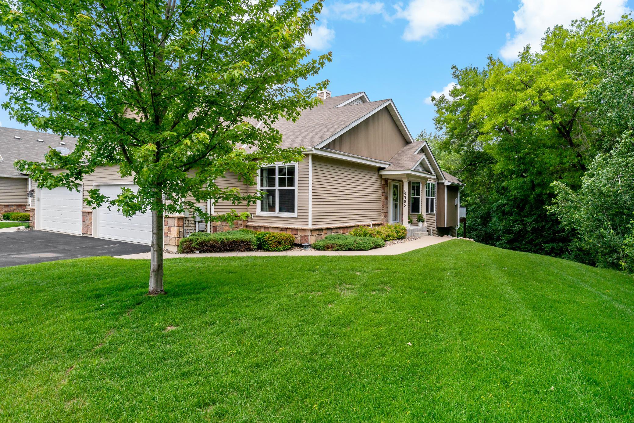 15305 Stonewood Court