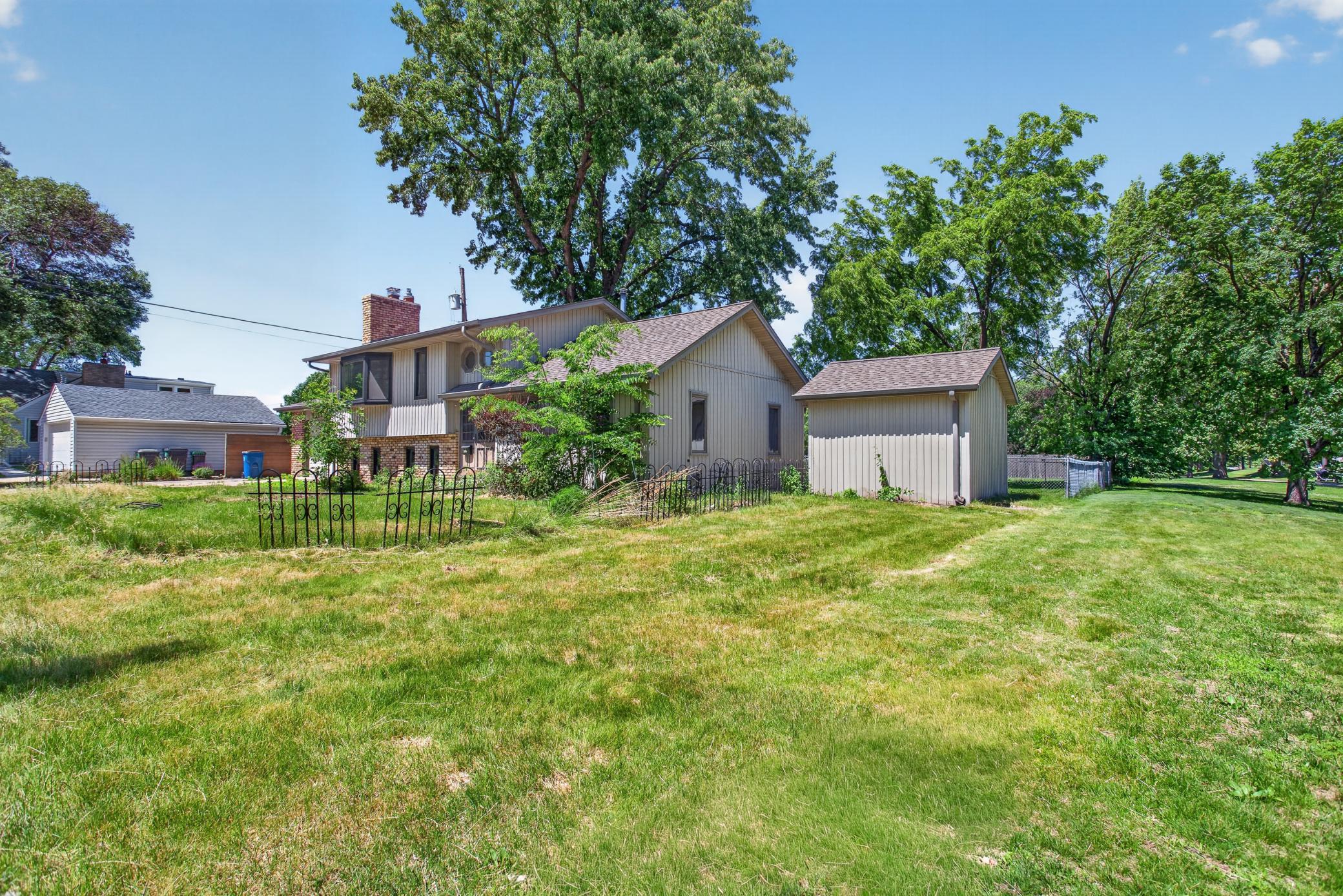 1408 E 69th Street