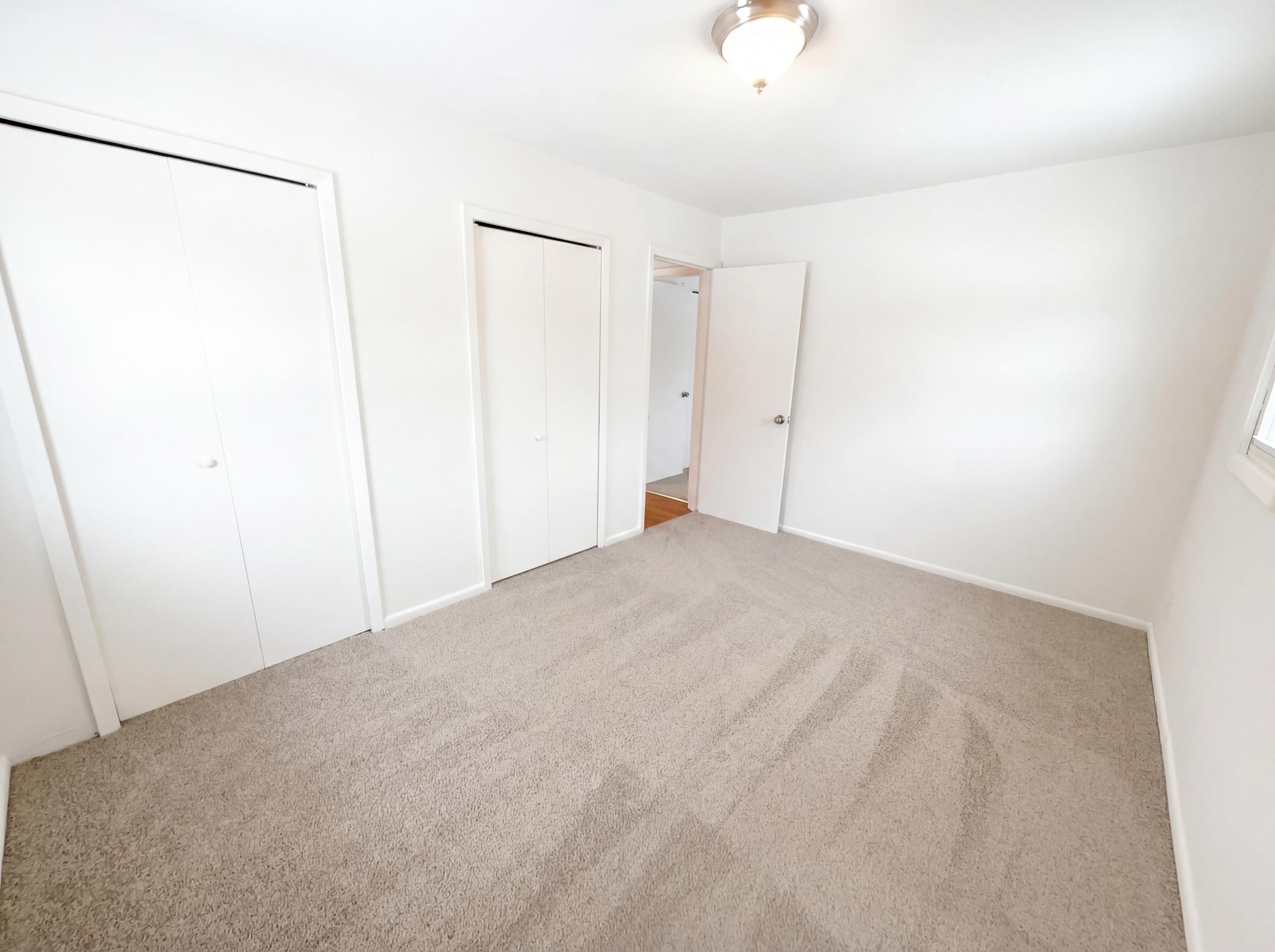 200 Oak Park Drive NE