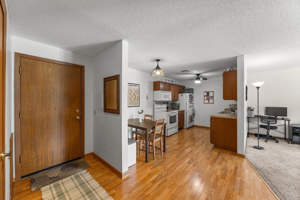 4 Pine Tree Drive 212