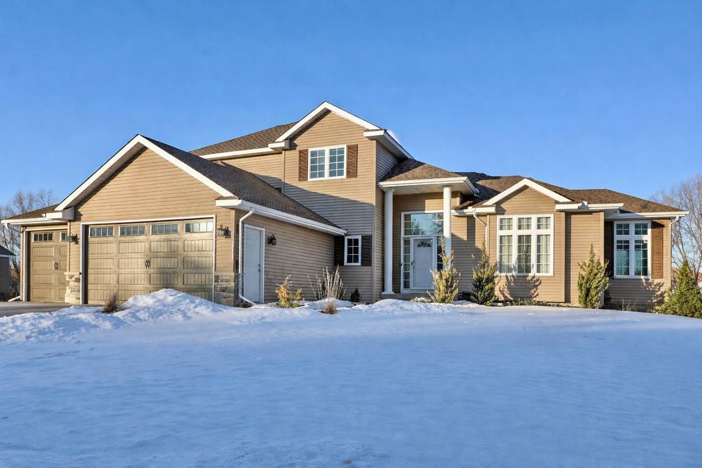 Photo of 2338 Manuela Drive, Chaska, MN 55318 (MLS # 7017243)