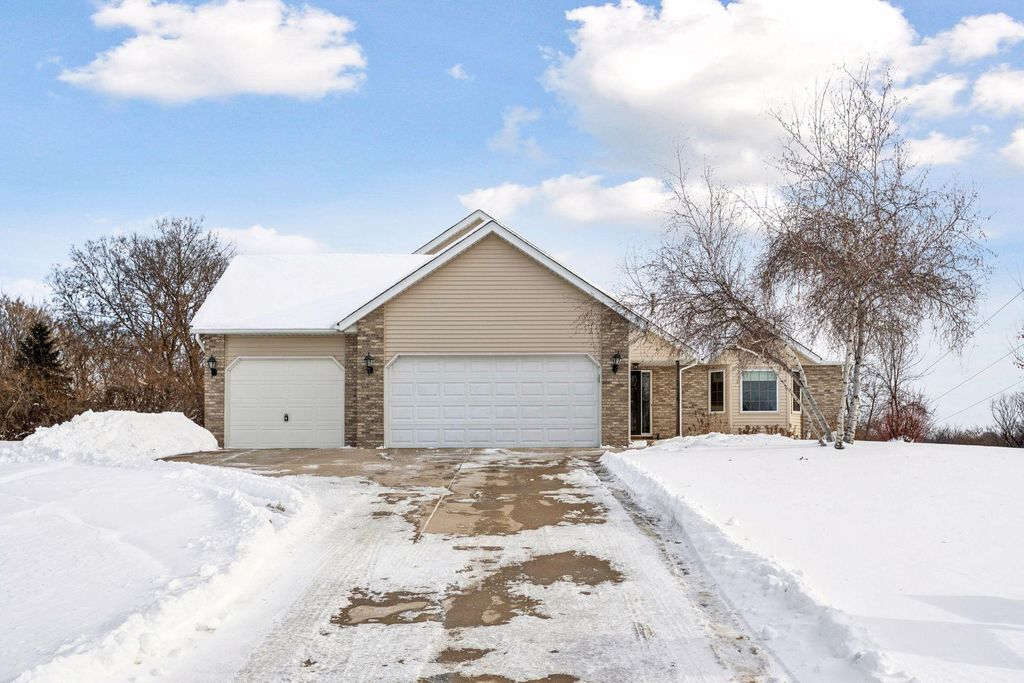 Photo of 14520 Edgewood Road, Rogers, MN 55374 (MLS # 7022956)