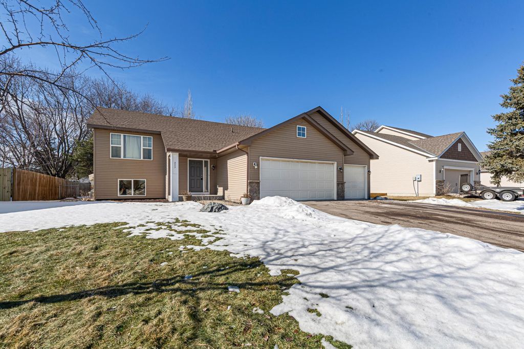 Photo of 533 1st Avenue NE, Lonsdale, MN 55046 (MLS # 7021022)