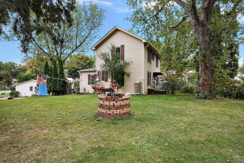 1409 Hillsboro Avenue N Golden Valley MN 55427