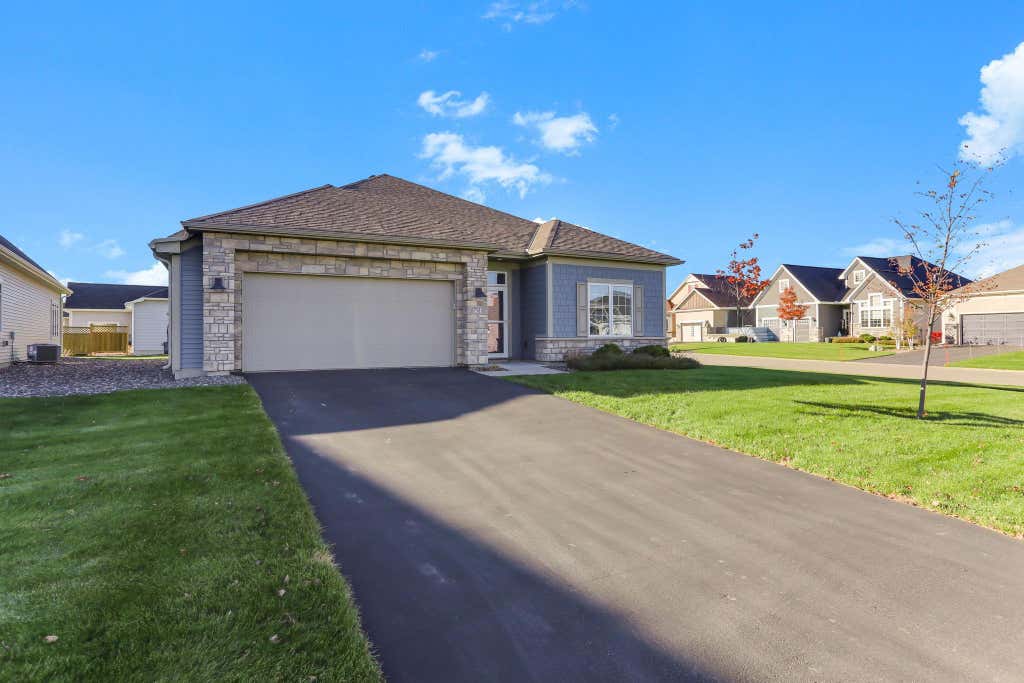 Photo of 7501 Fir Lane N, Hamel, MN 55340 (MLS # 7107890)