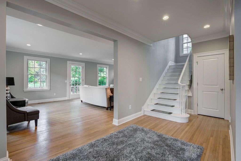 Photo of 2056 Summit Avenue, Saint Paul, MN 55105 (MLS # 7003827)