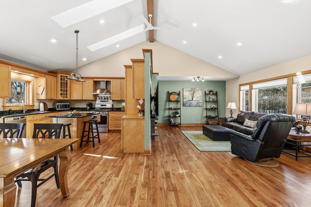 Photo of 1432 Rose Place, Roseville, MN 55113 (MLS # 6812077)