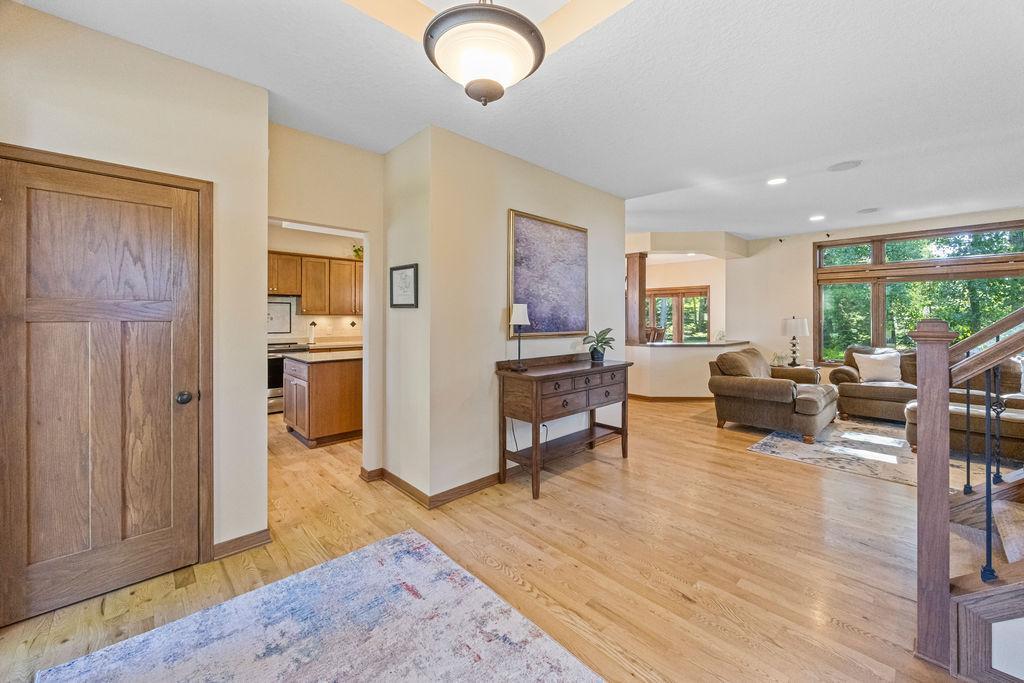 19604 Cambridge Court