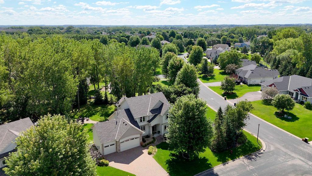 19604 Cambridge Court