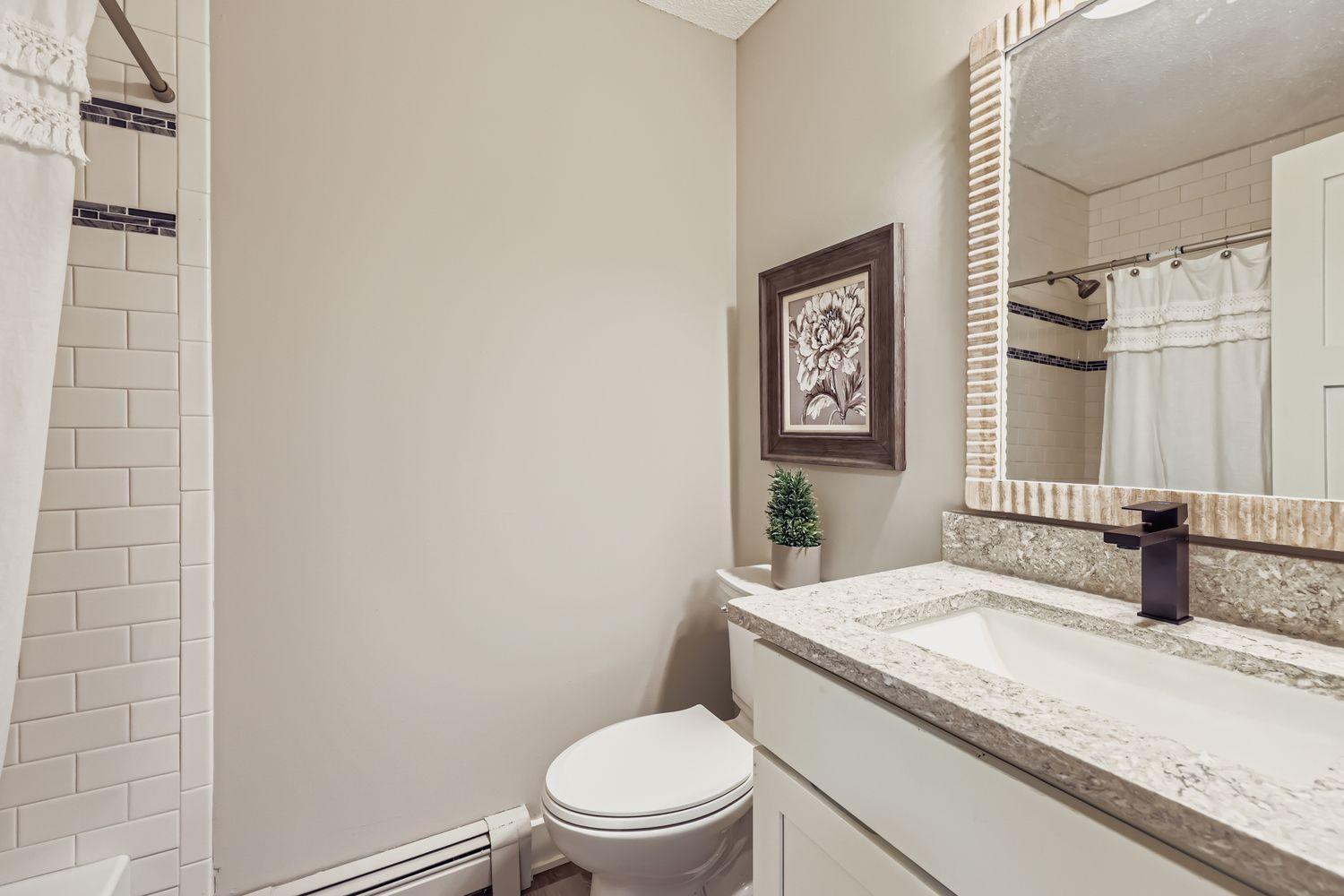 3388 Upper 149th Street W