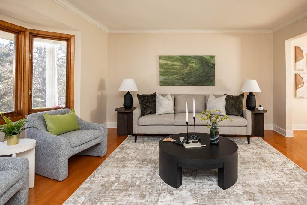 Photo of 5600 W 70th Street, Edina, MN 55439 (MLS # 7051248)