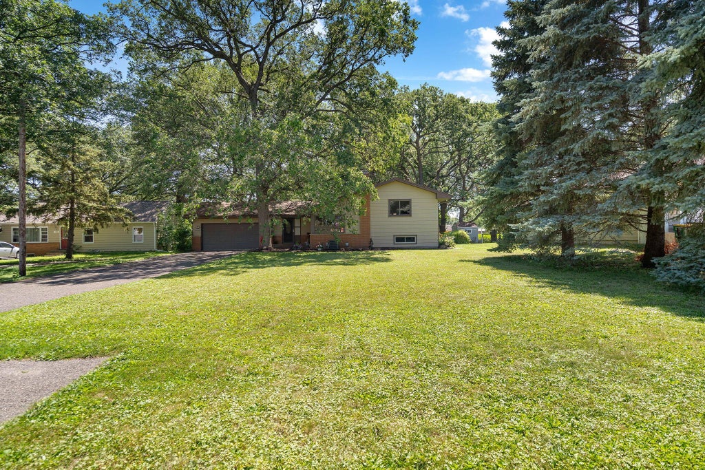 Photo of 7703 49th Avenue N, New Hope, MN 55428 (MLS # 7089471)