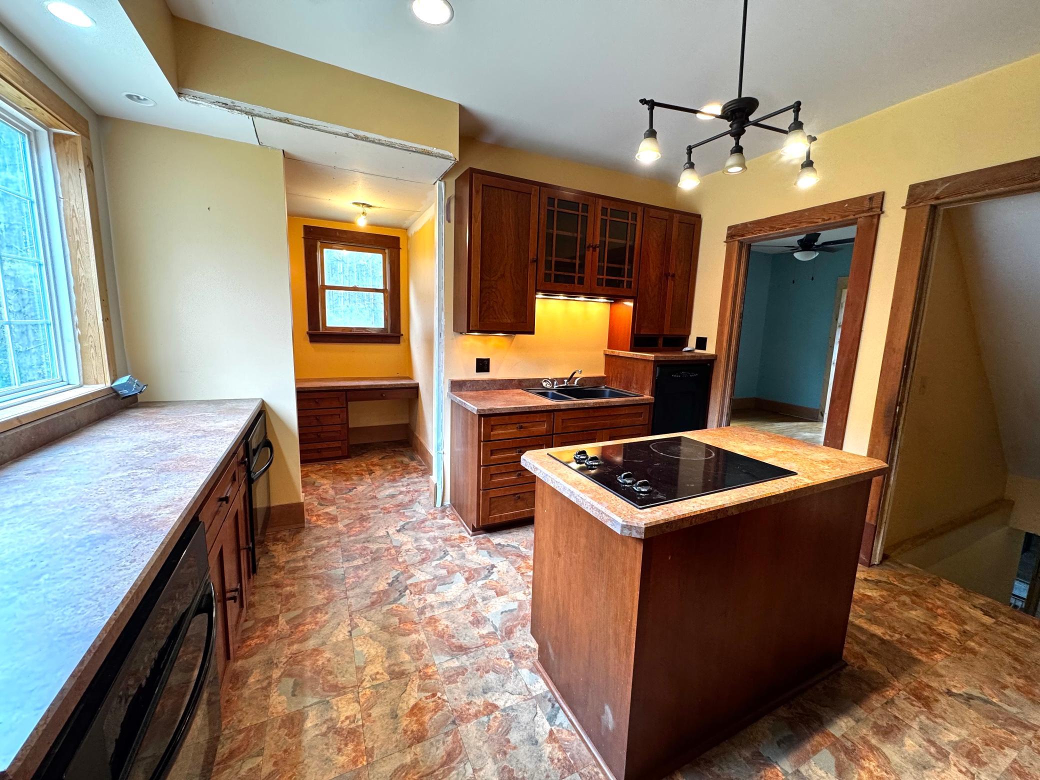 12048 County 32