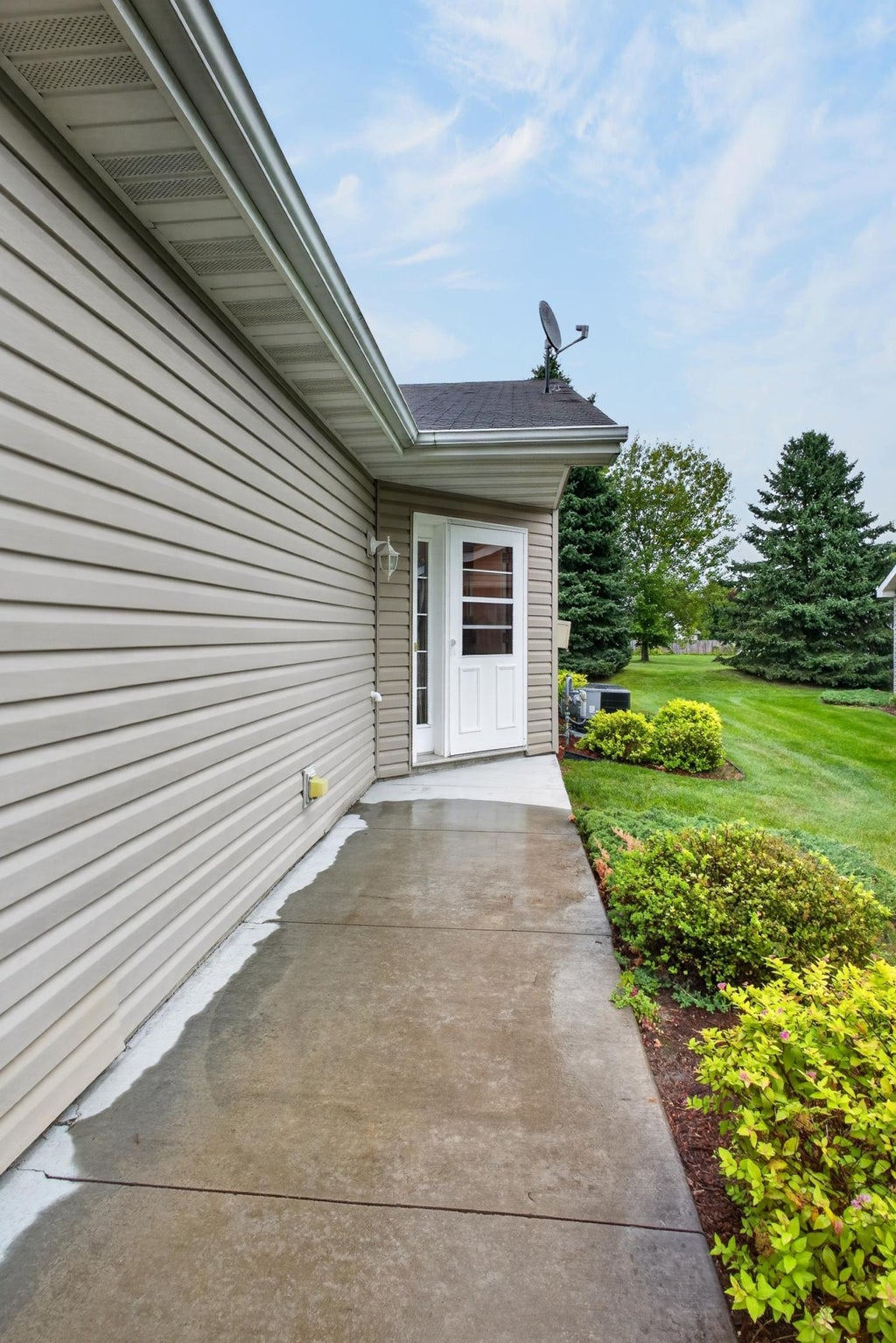 Photo of 2155 Cleveland Way S, Cambridge, MN 55008 (MLS # 7147417)