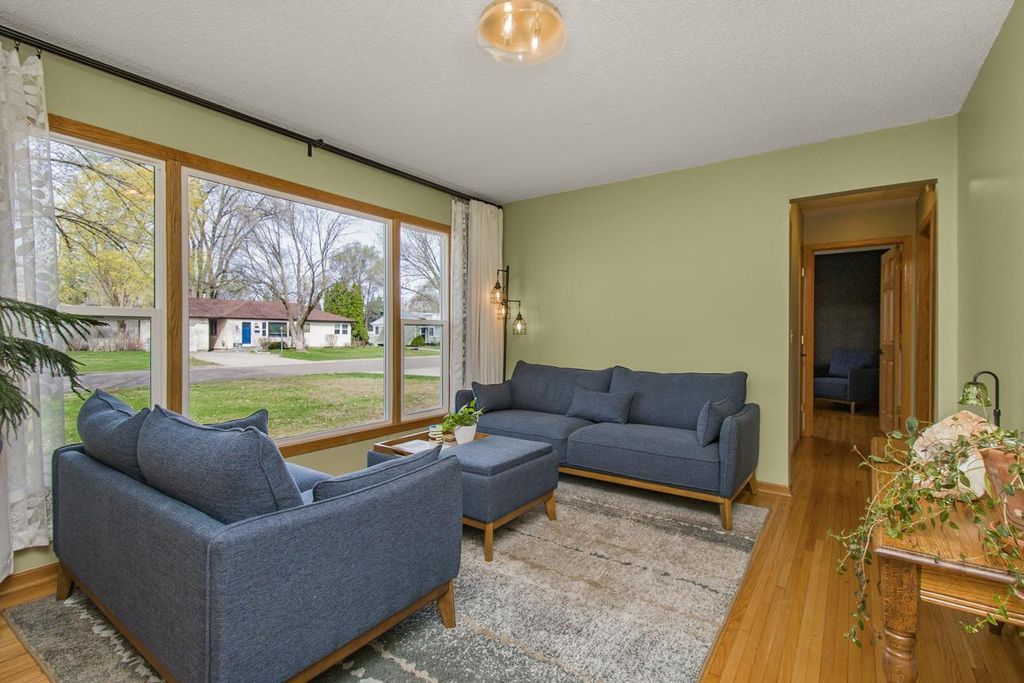 Photo of 4812 Jersey Avenue N, Crystal, MN 55428 (MLS # 7059603)