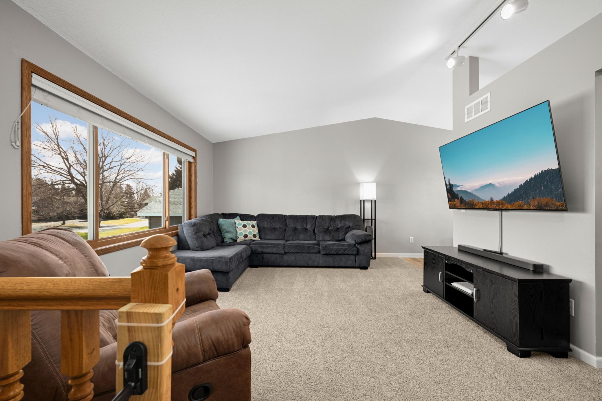 14439 Excelsior Lane