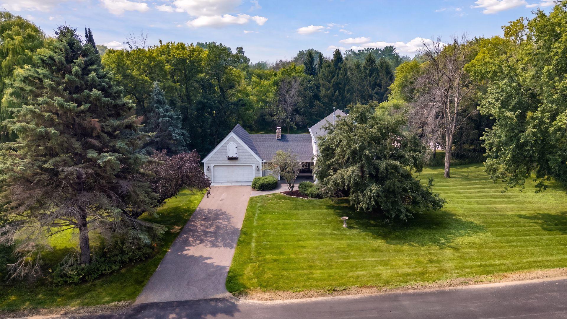 2775 White Oak Circle