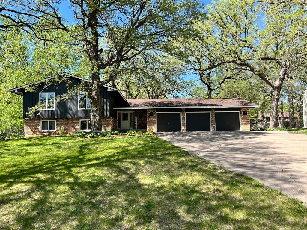 Photo of 203 Douglas Drive, Buffalo, MN 55313 (MLS # 7074699)