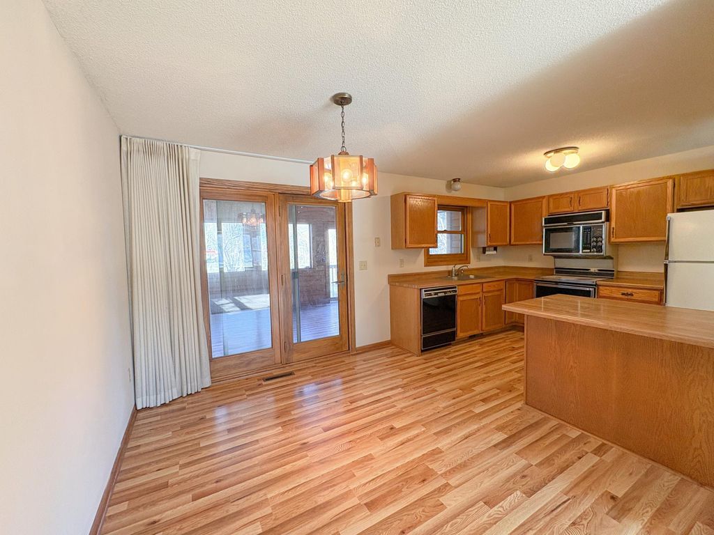 Photo of 967 Chalet Drive NW, Rochester, MN 55901 (MLS # 6825473)