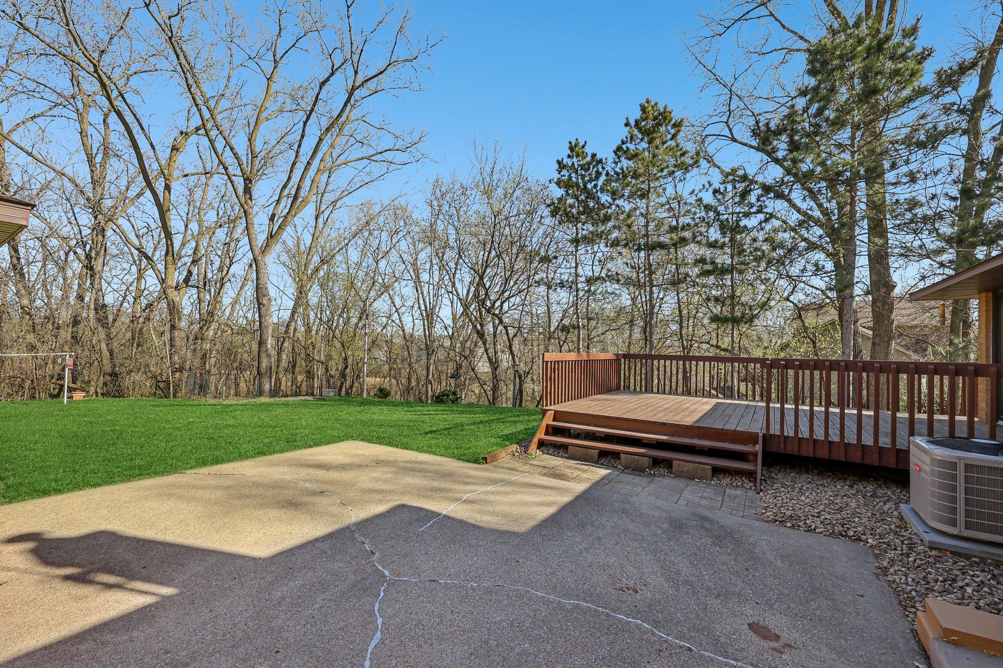 2526 Bittersweet Lane