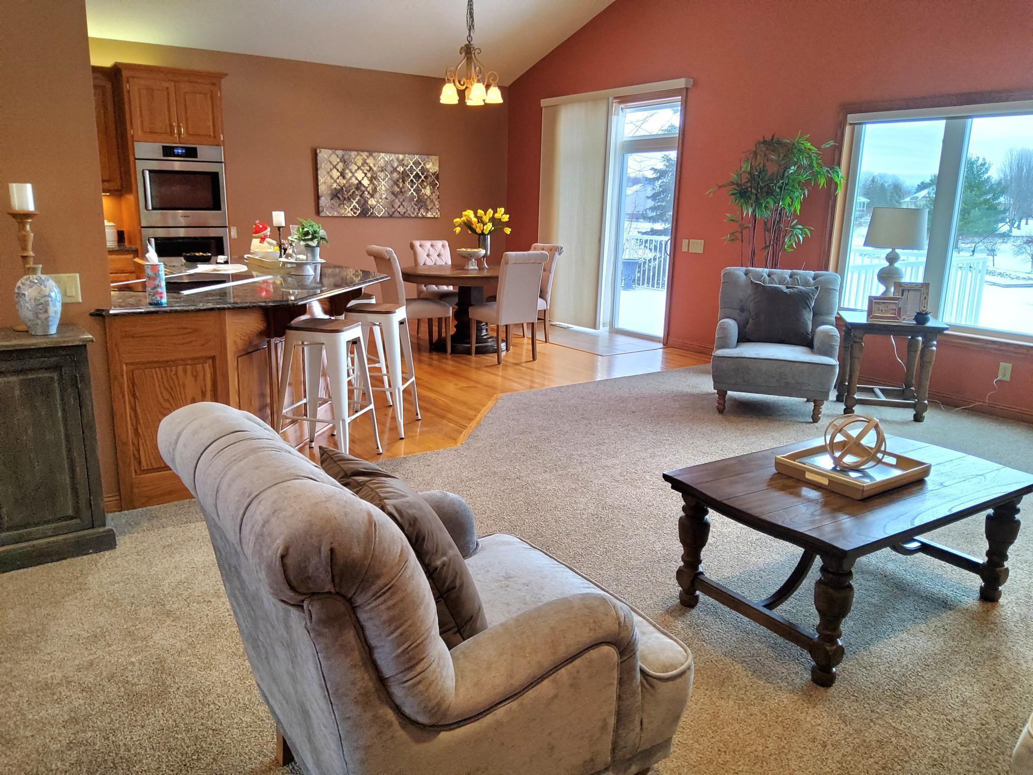 10590 Alamo Street NE