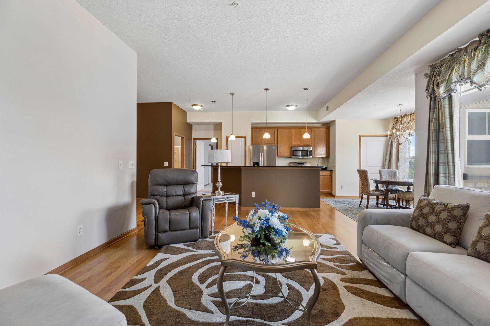 1244 County Road D E 102
