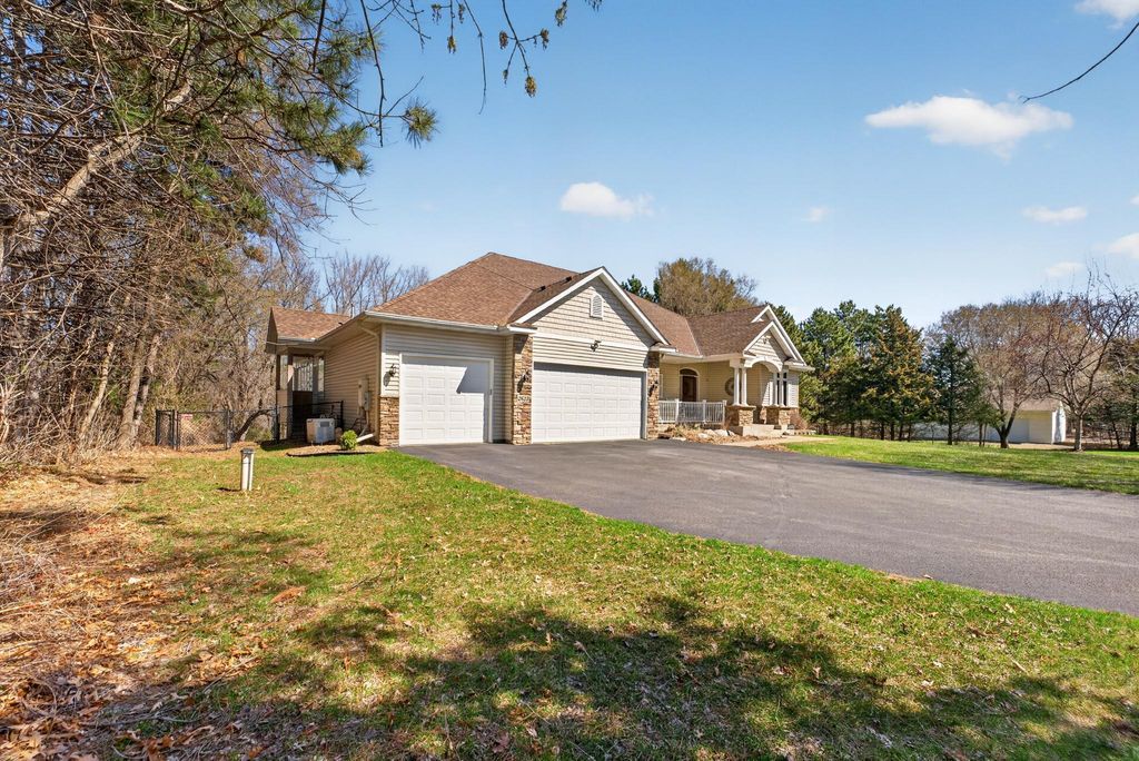 Photo of 2623 S Coon Creek Drive, Andover, MN 55304 (MLS # 7002839)