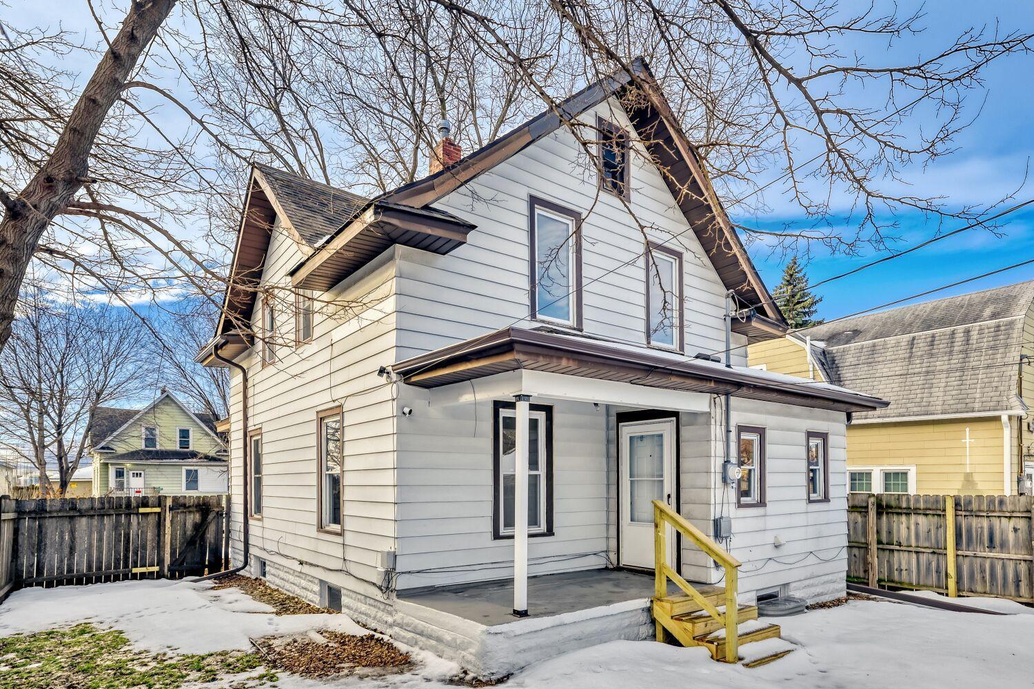 1501 Sherburne Avenue