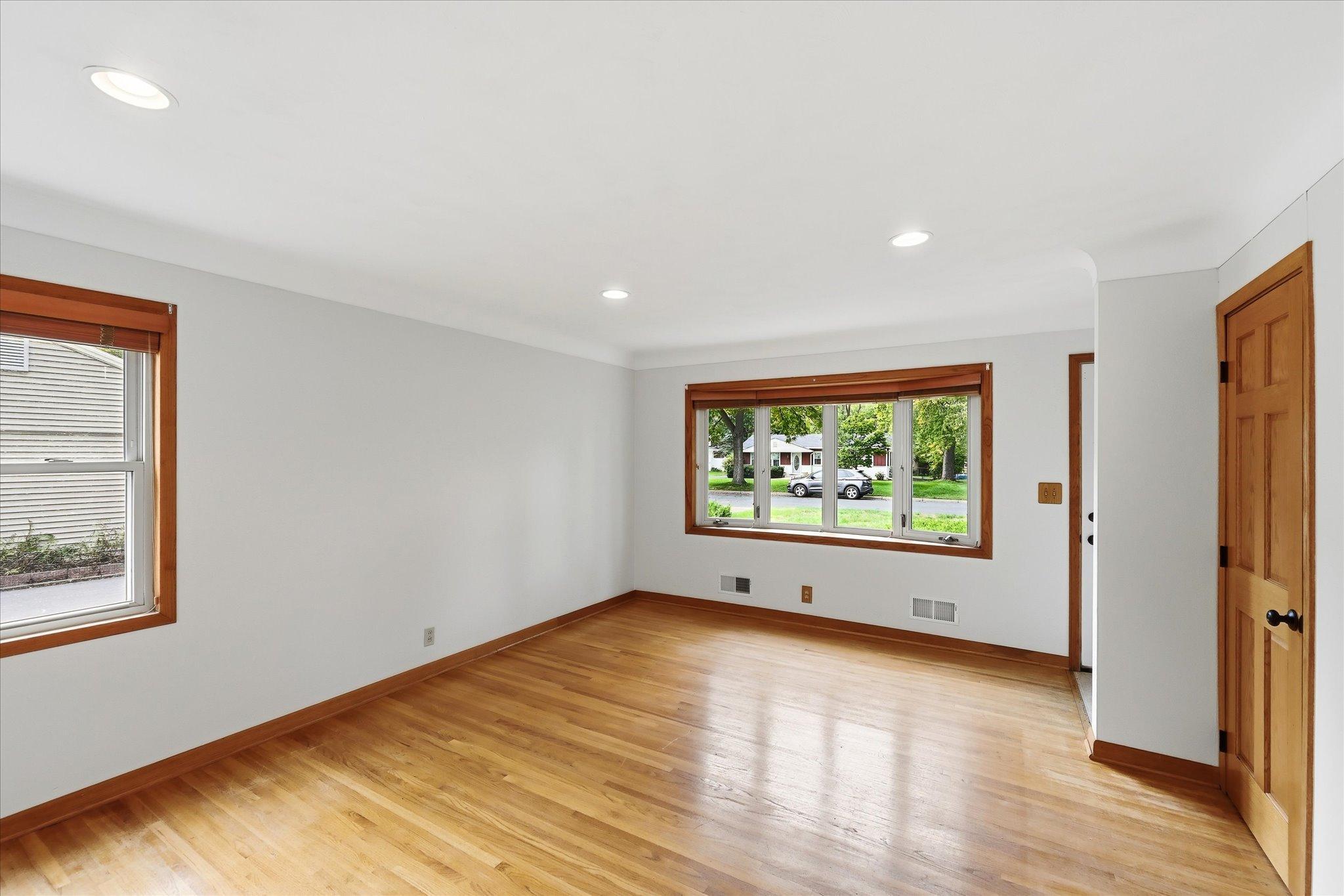 4070 Jay Lane