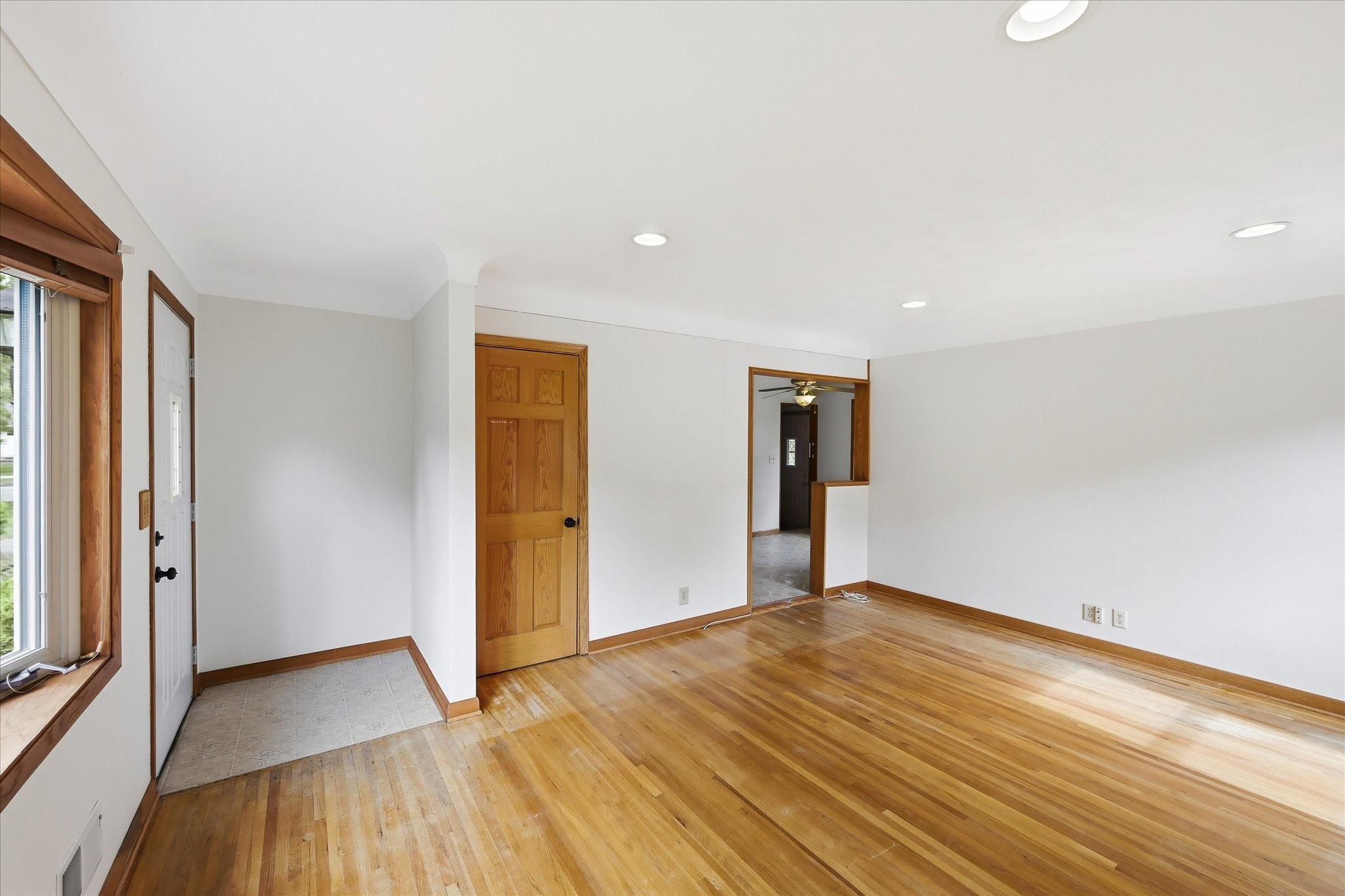 4070 Jay Lane