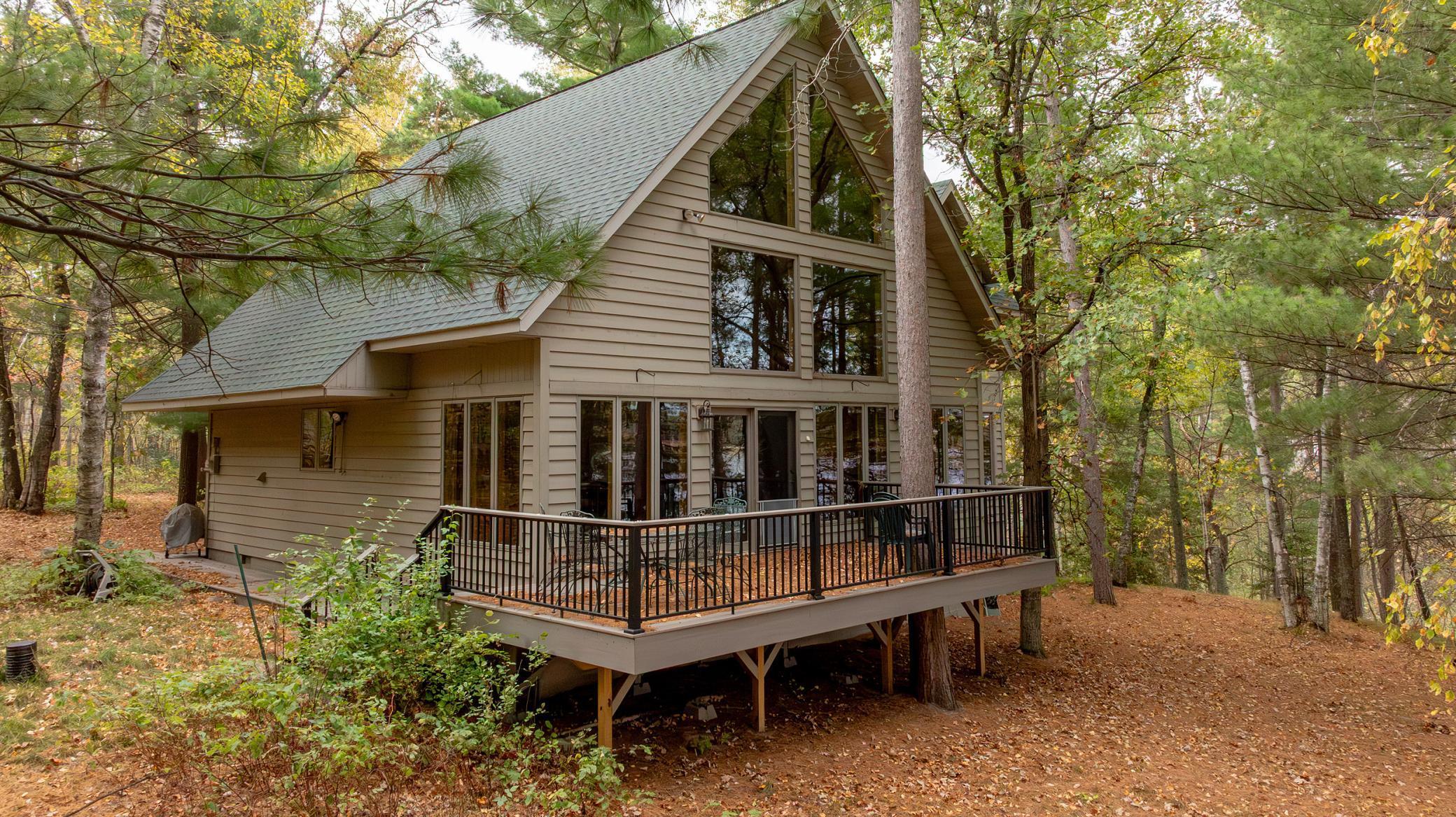 6438 Ponderosa Drive NW