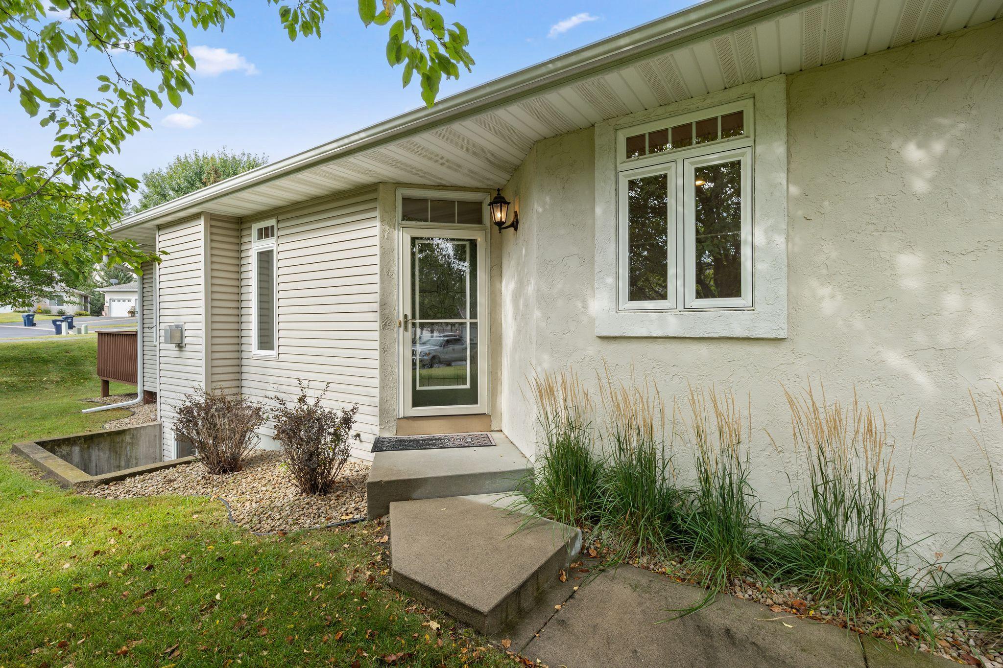 8903 Preserve Trail