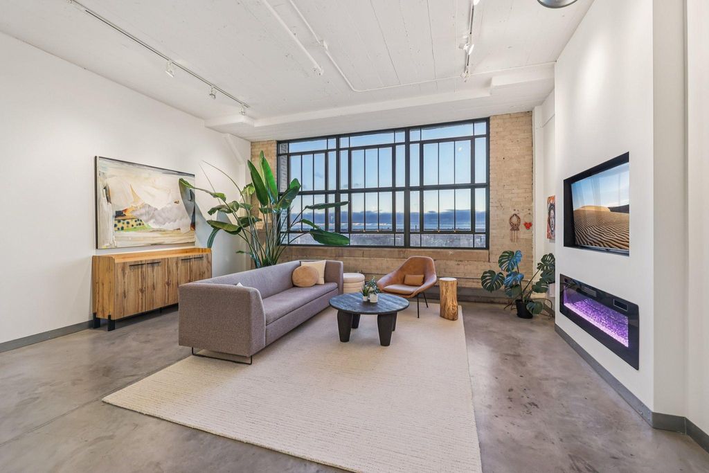 Photo of 2929 Chicago Avenue #1105, Minneapolis, MN 55407 (MLS # 7018221)