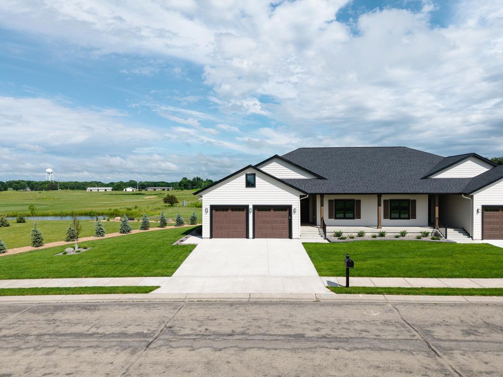 Photo of 2334 9th Street W, Albert Lea, MN 56007 (MLS # 6751732)