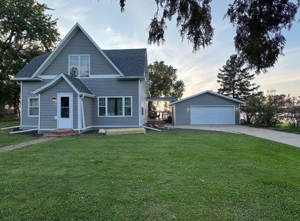 Photo of 307 Vance Avenue S, Erskine, MN 56535 (MLS # 7053409)