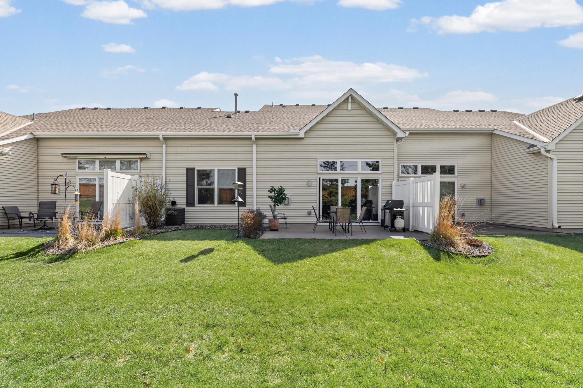 9741 Alvarado Lane N 3802