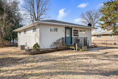 Photo of 407 NW Lincoln Street, Adams, MN 55909 (MLS # 6694121)