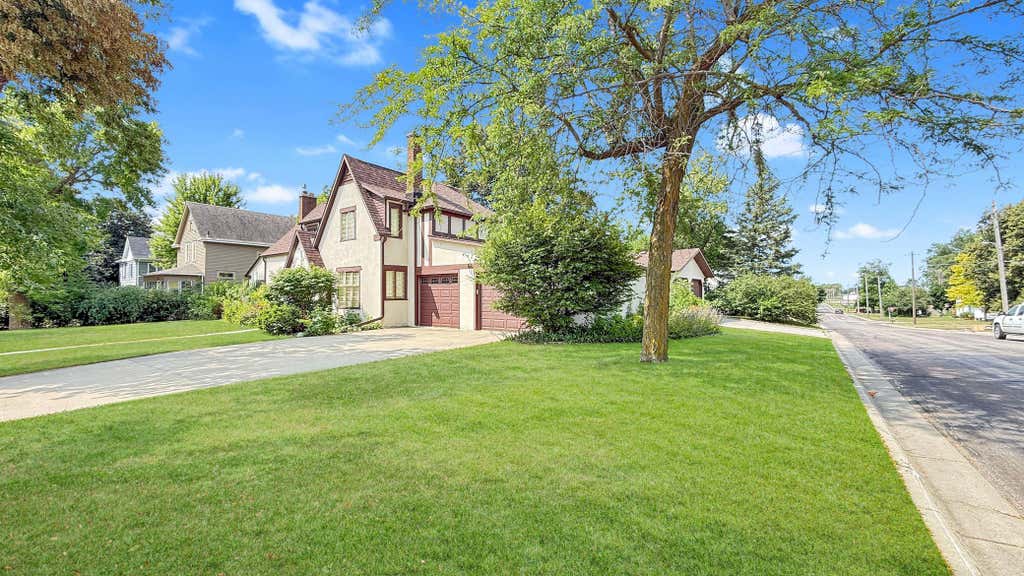 Photo of 829 3rd Avenue, Madison, MN 56256 (MLS # 7116241)