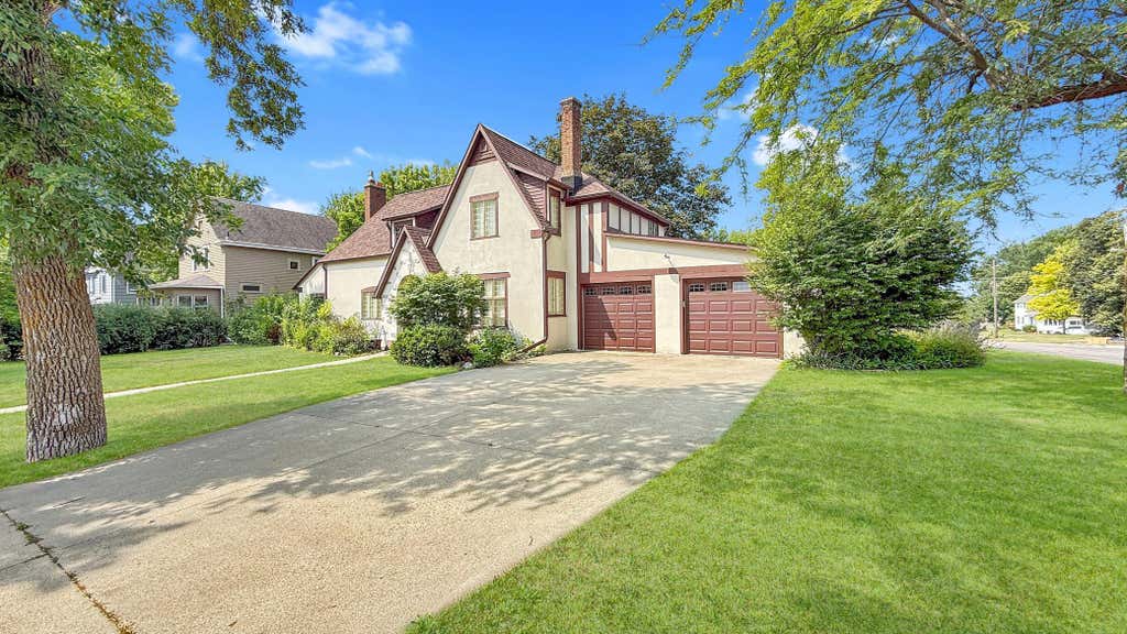Photo of 829 3rd Avenue, Madison, MN 56256 (MLS # 7116241)