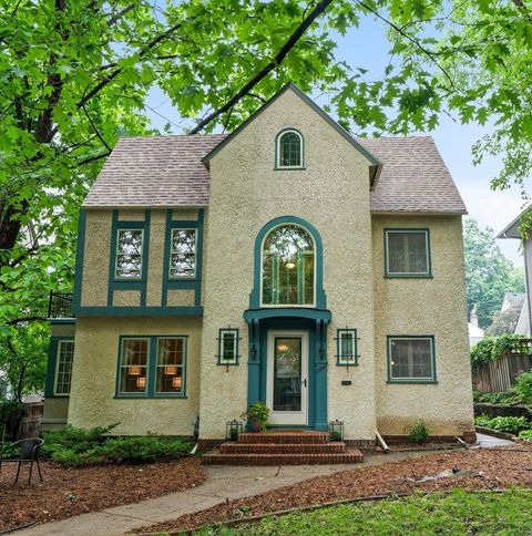 2243 Sargent Avenue Saint Paul MN 55105