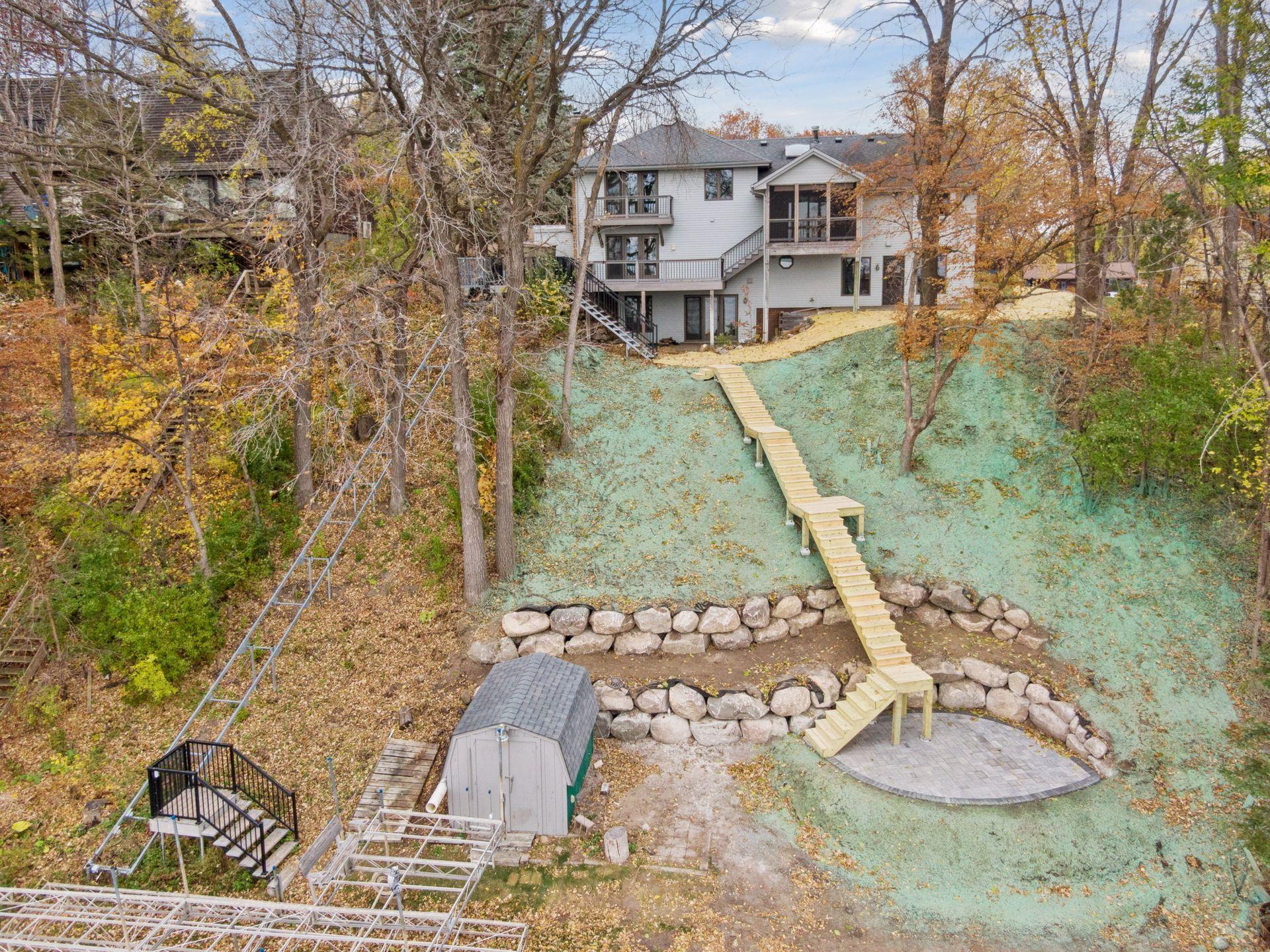 16955 Weaver Lake Drive