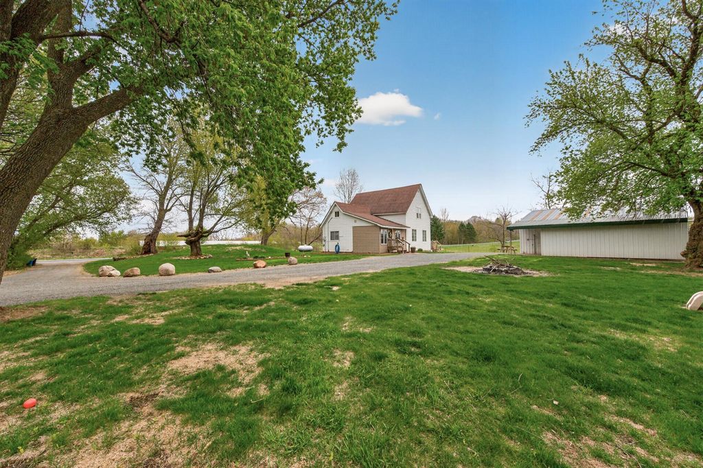 Photo of 27680 Redwing Avenue, Shafer, MN 55074 (MLS # 7069819)