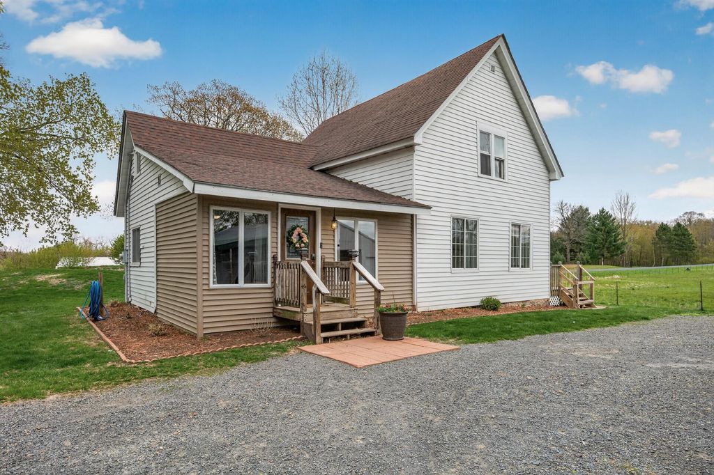 Photo of 27680 Redwing Avenue, Shafer, MN 55074 (MLS # 7069819)