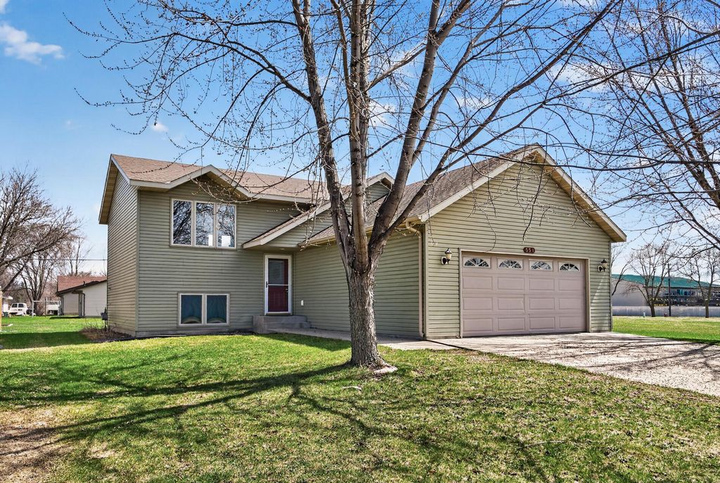 Photo of 551 3rd Street S, Winsted, MN 55395 (MLS # 7053117)