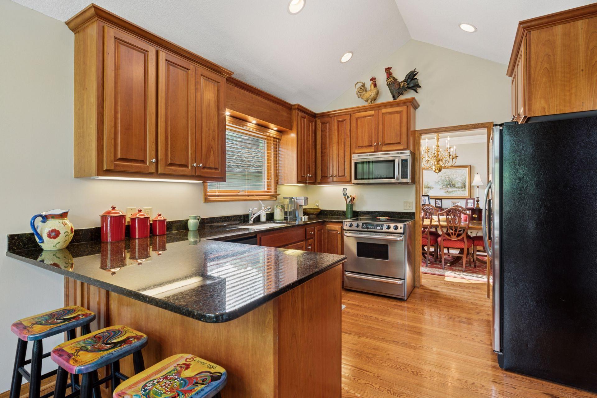 6545 McCauley Trail W