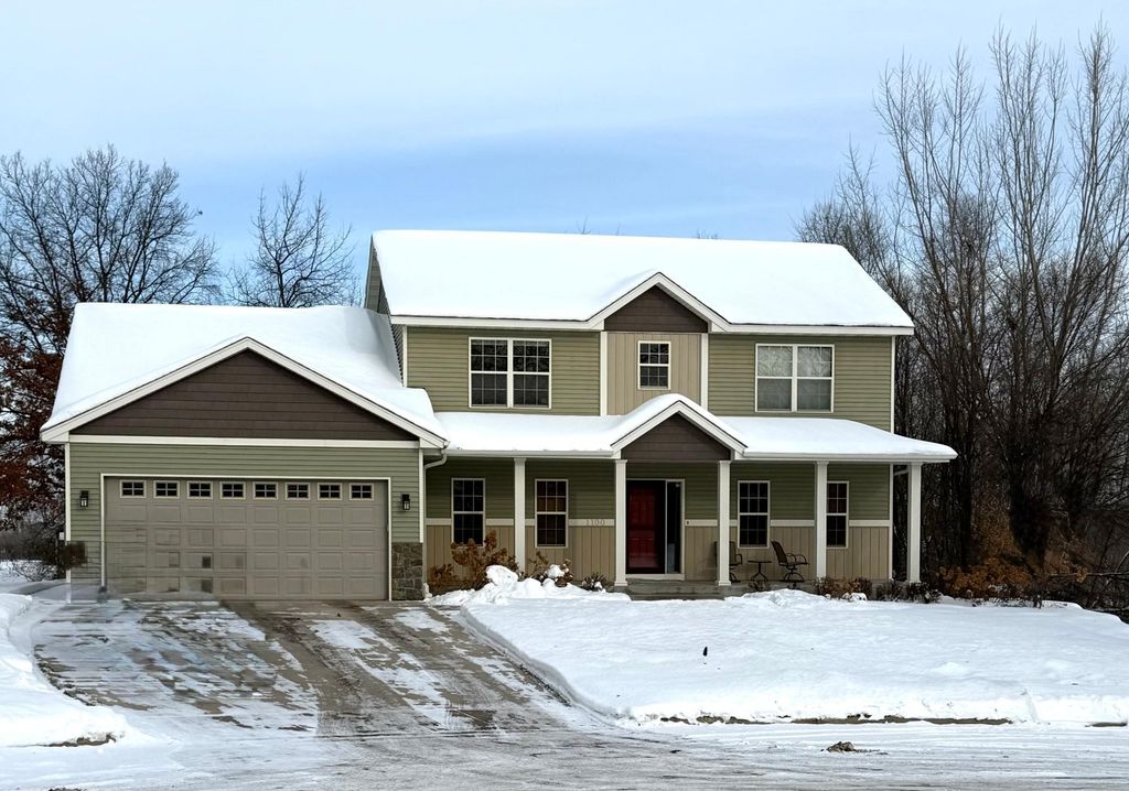 Photo of 1100 Madison Court, Sartell, MN 56377 (MLS # 7004573)
