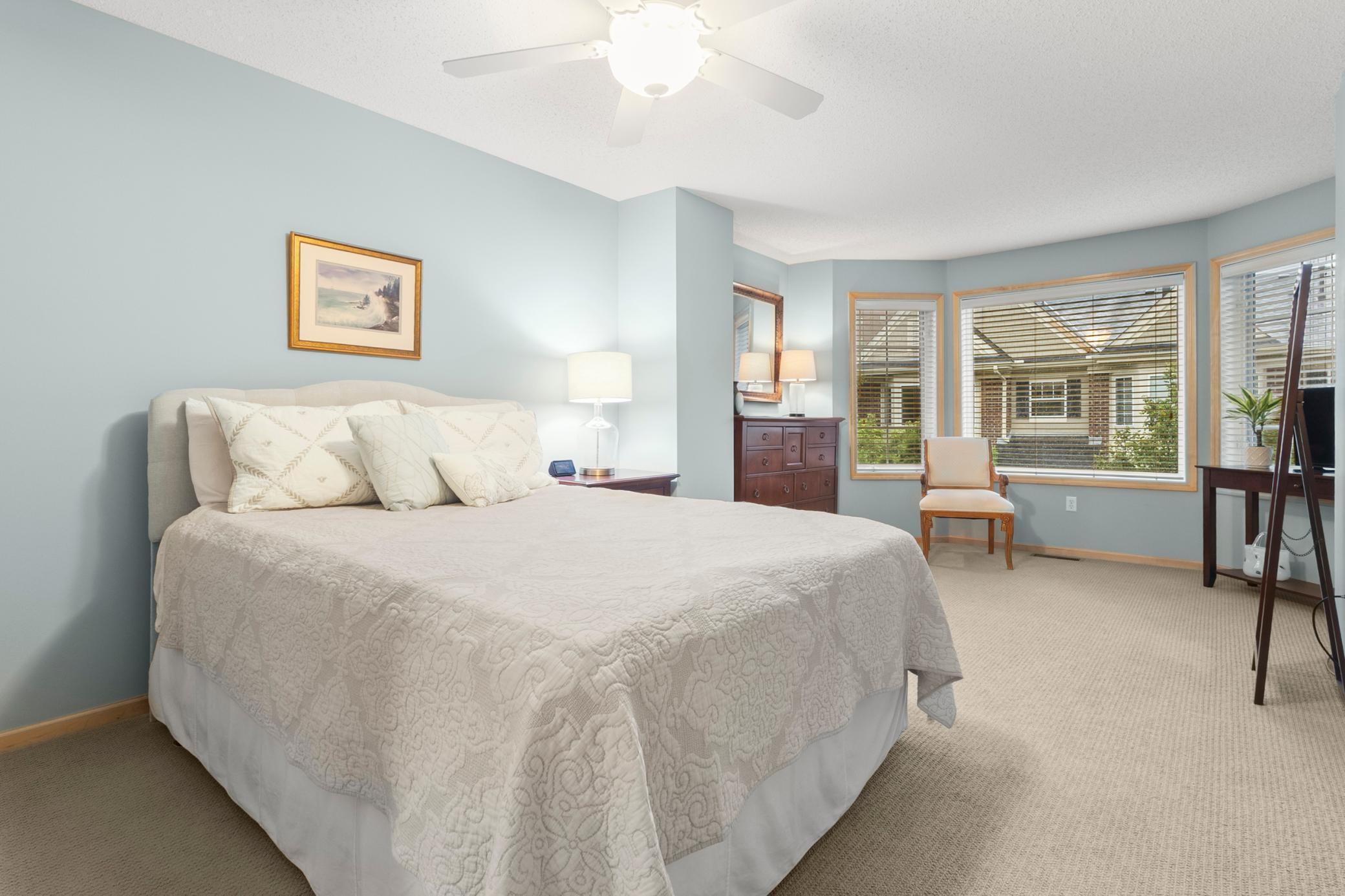 1530 Zarthan Avenue S 302