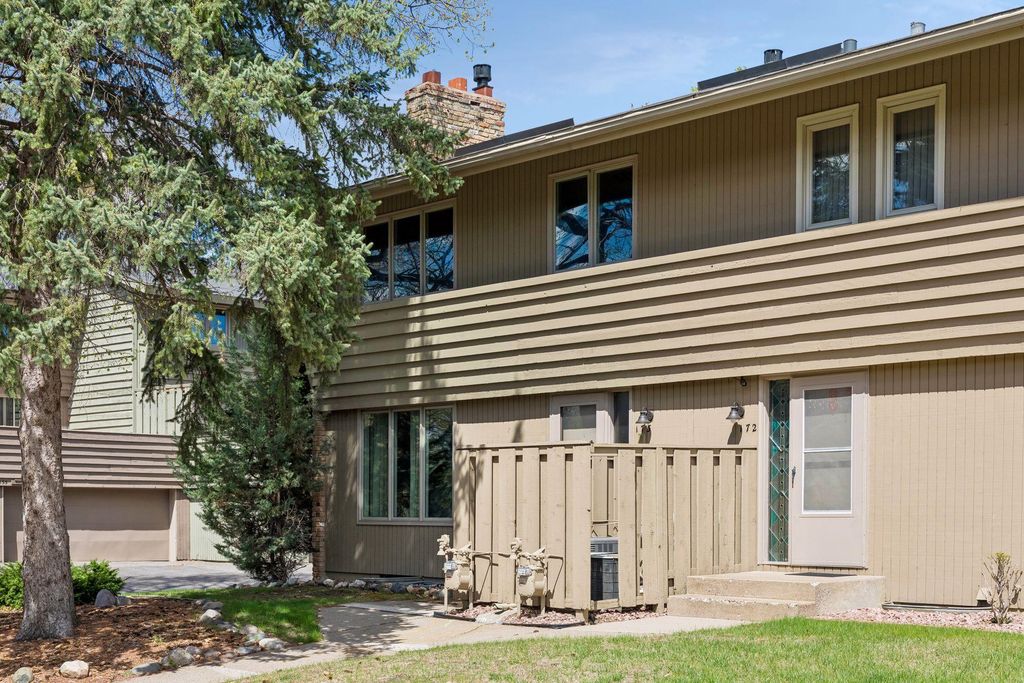 Photo of 173 Windsor Lane, New Brighton, MN 55112 (MLS # 7066551)