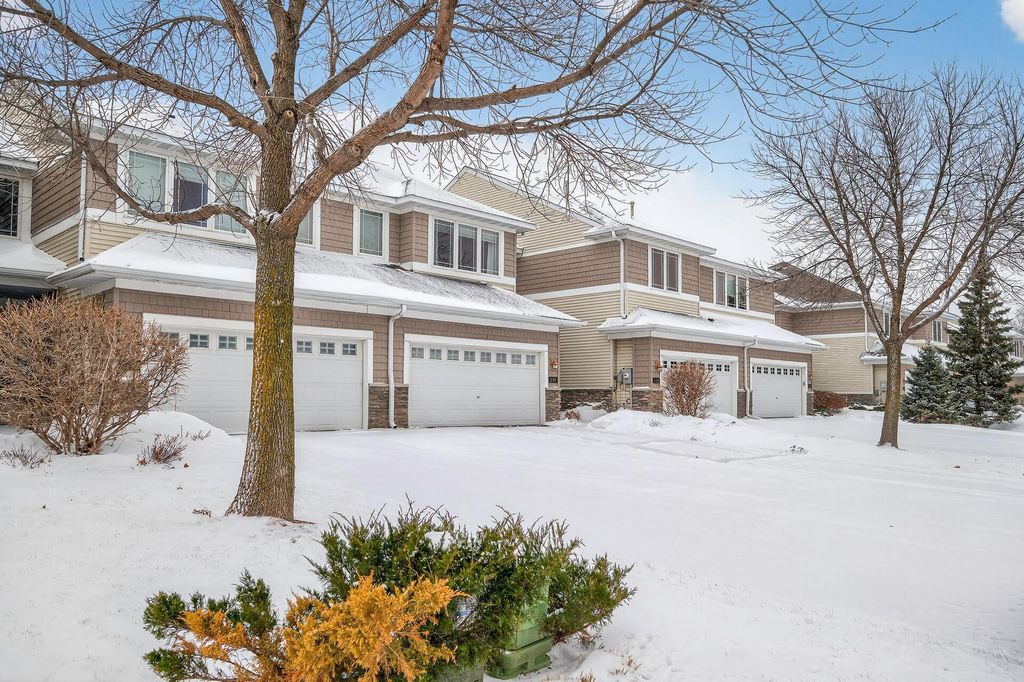 Photo of 5149 Yuma Lane N, Plymouth, MN 55446 (MLS # 7012889)